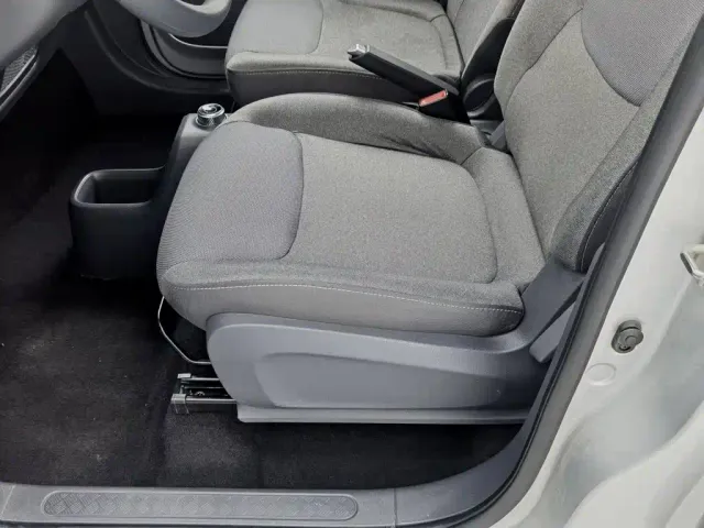 Wuling Zhiguang NEV — Фото автомобиля 20