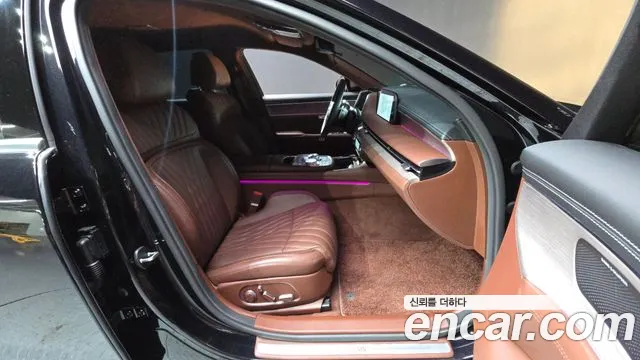 Genesis G90 Бензин 3.5 турбо AWD — Фото автомобиля 11