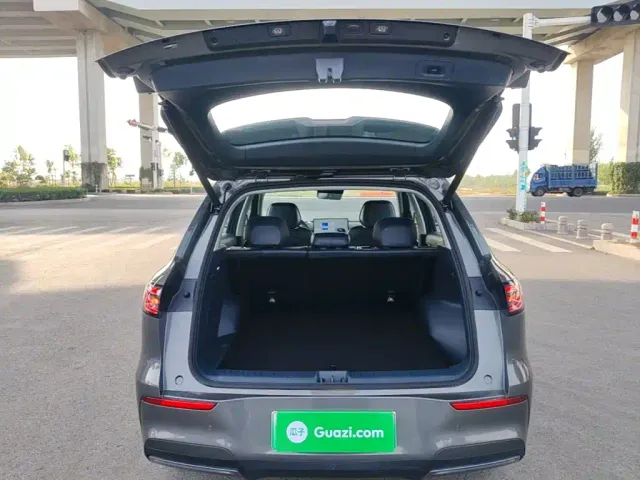 Geely Galaxy E5 — Фото автомобиля 18