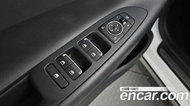 Hyundai Grandeur Premium — Фото автомобиля 23