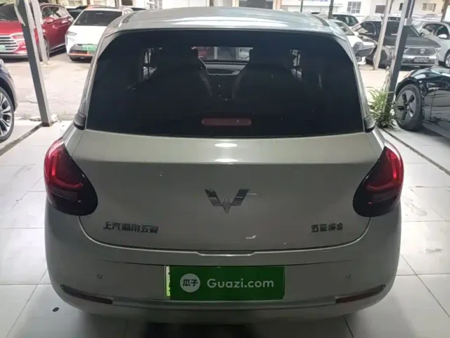 Wuling Bingo — Фото автомобиля 5