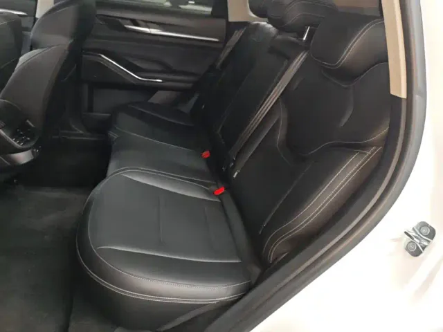 Haval H6 — Фото автомобиля 16