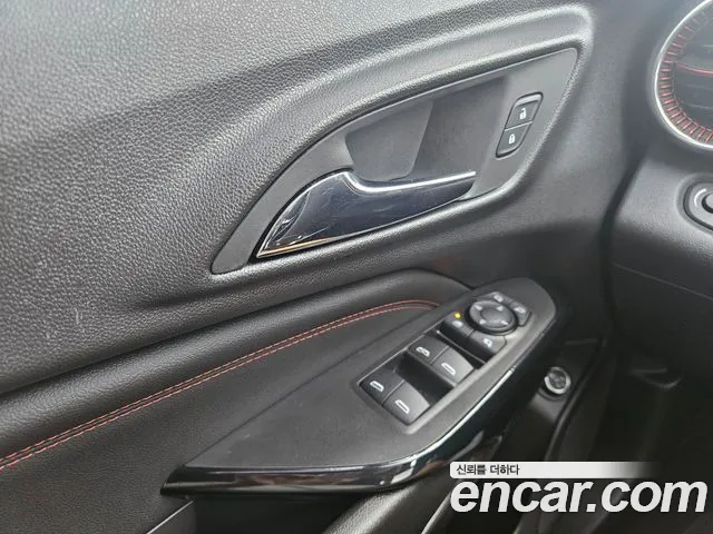 ChevroletGMDaewoo Trax Trax Кроссовер — Фото автомобиля 14