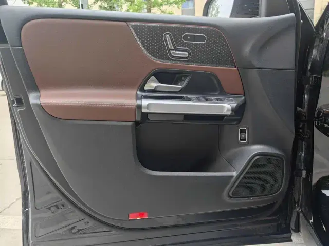 Mercedes-Benz GLB-Class — Фото автомобиля 8