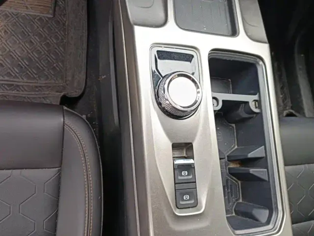 Haval Big Dog — Фото автомобиля 16