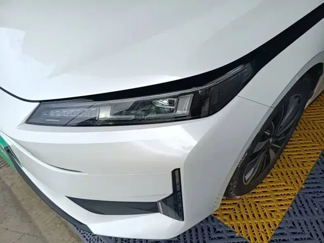 Changan Qiyuan A05 — Фото автомобиля 23