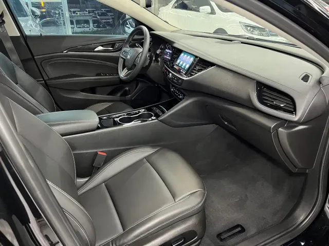 Buick Regal — Фото автомобиля 9