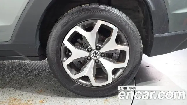 KG_Mobility_Ssangyong Torres Torres Бензин 1.5 2WD — Фото автомобиля 19
