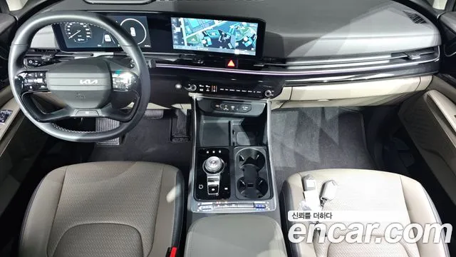 Kia Carnival Generation 4 — Фото автомобиля 7