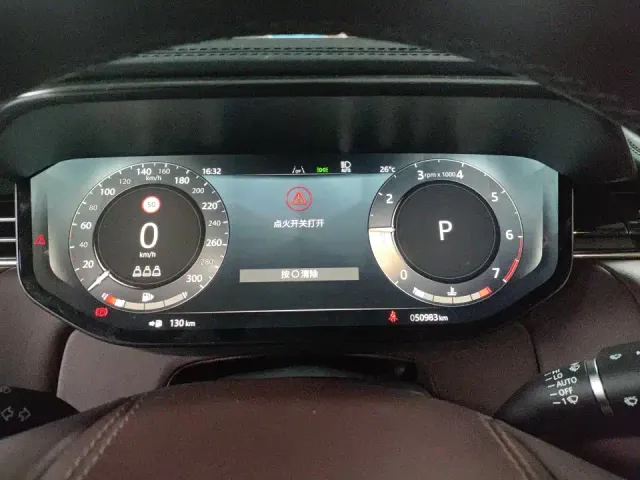 Land Rover Range Rover Sport — Фото автомобиля 7
