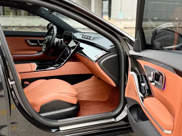 Mercedes-Benz S-Class — Фото автомобиля 6