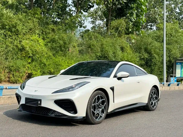Фотография автомобиля — Hozon Neta GT