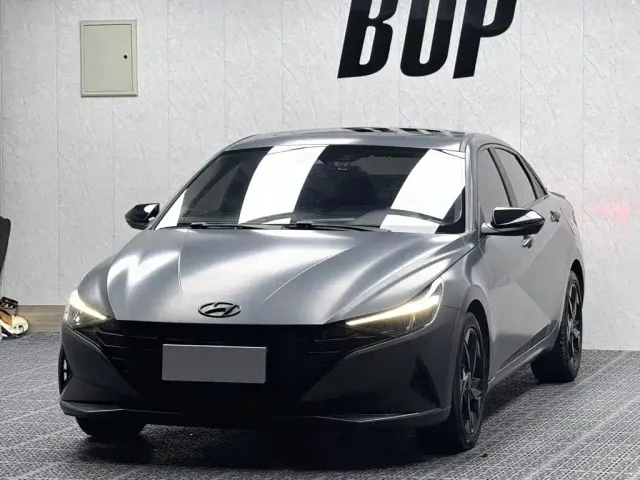 Фотография автомобиля — Hyundai Elantra
