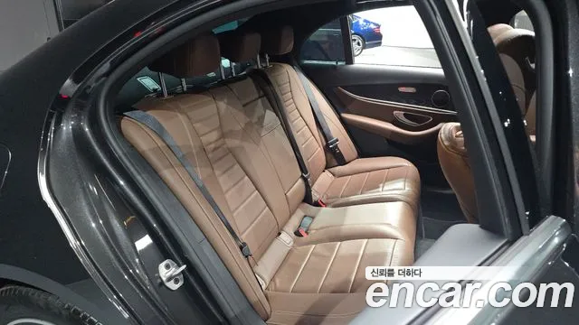 Mercedes-Benz E-Class W213 — Фото автомобиля 17
