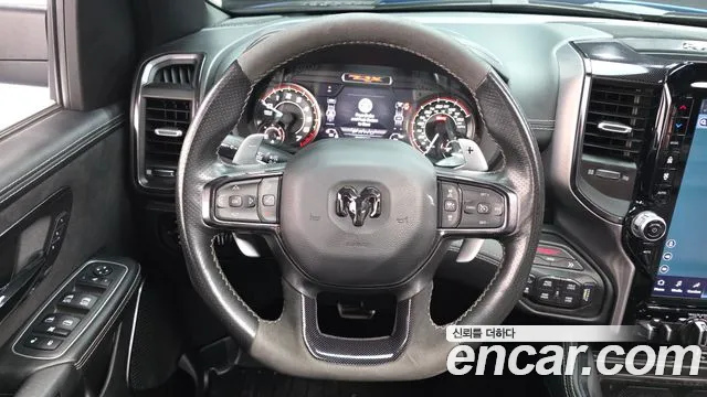 Dodge Ram — Фото автомобиля 13