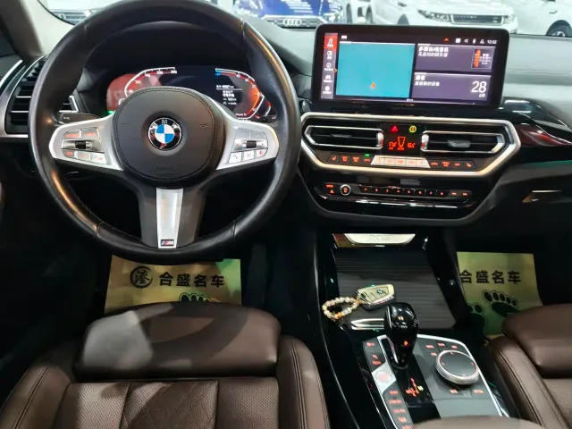 BMW X3 — Фото автомобиля 12