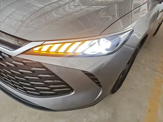 BYD Qin PLUS — Фото автомобиля 23