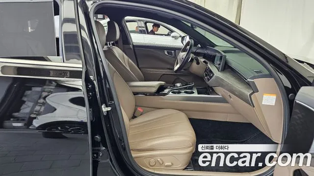 Kia K8 K8 Hybrid — Фото автомобиля 26
