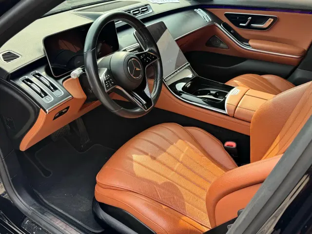 Mercedes-Benz S-Class — Фото автомобиля 3
