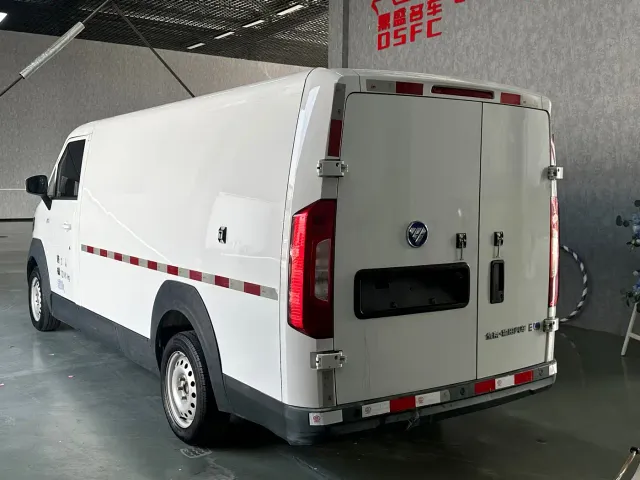 Foton Zhilan Jingling E7 — Фото автомобиля 5