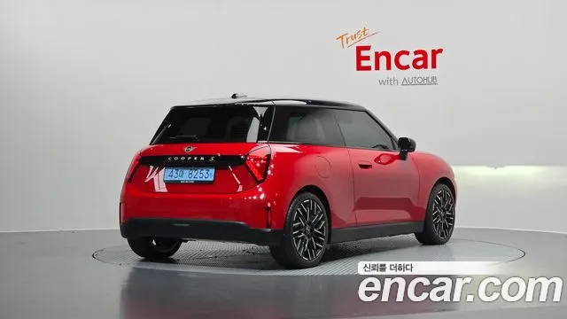 Mini Cooper — Фото автомобиля 2