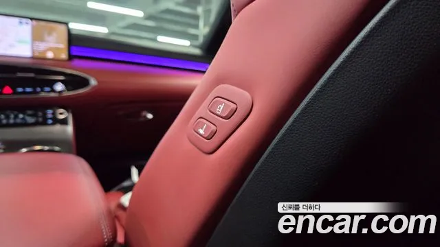 Genesis GV70 2.5T Бензин AWD — Фото автомобиля 9