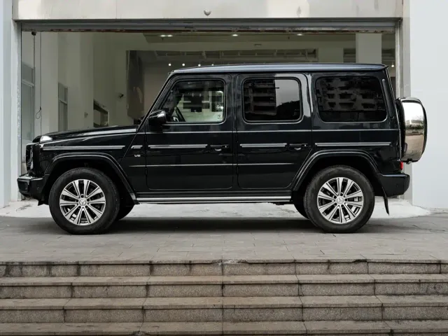 Mercedes-Benz G-Class — Фото автомобиля 2