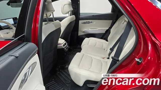 Genesis GV70 Electrified — Фото автомобиля 17