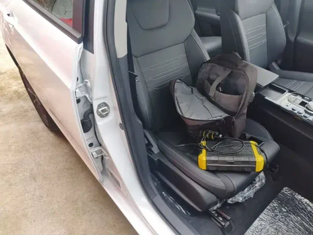 BYD Qin PLUS — Фото автомобиля 24