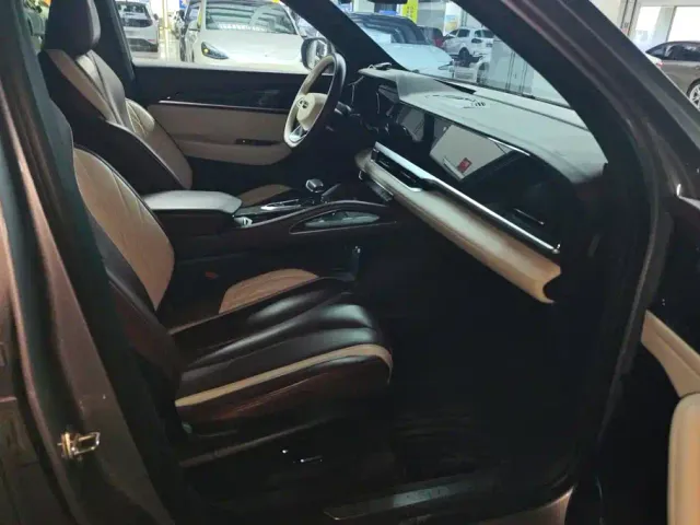Geely Xingyue L — Фото автомобиля 8