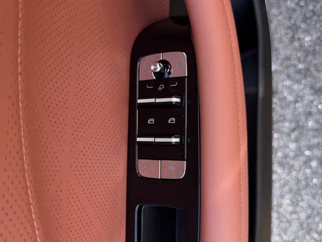Geely Emgrand — Фото автомобиля 8