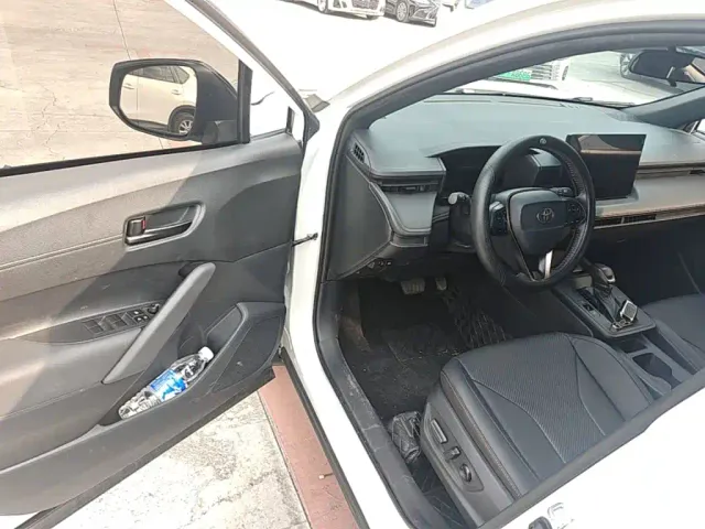 Toyota Frontlander — Фото автомобиля 15