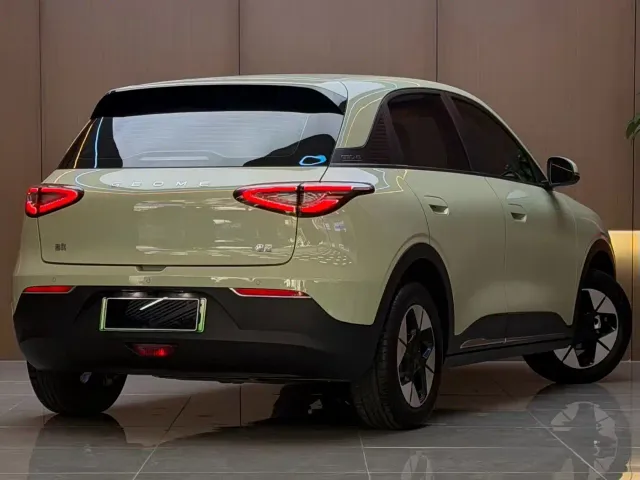 Geely Starry Wish — Фото автомобиля 6