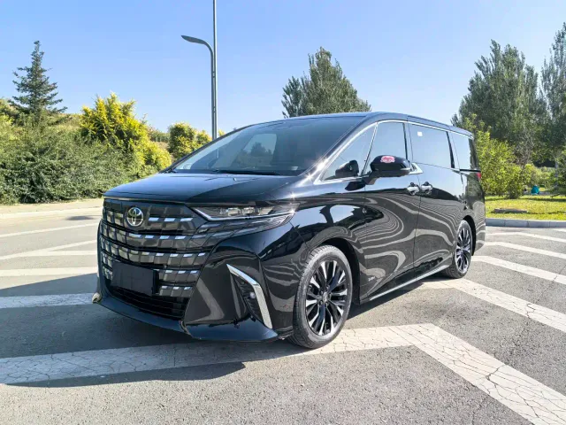 Фотография автомобиля — Toyota Alphard