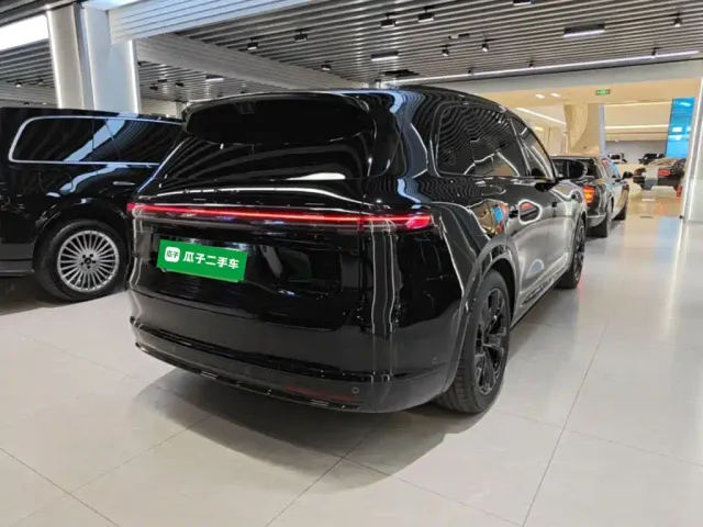 Aito M7 — Фото автомобиля 6
