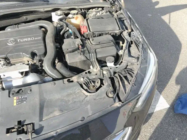 Buick Regal — Фото автомобиля 21