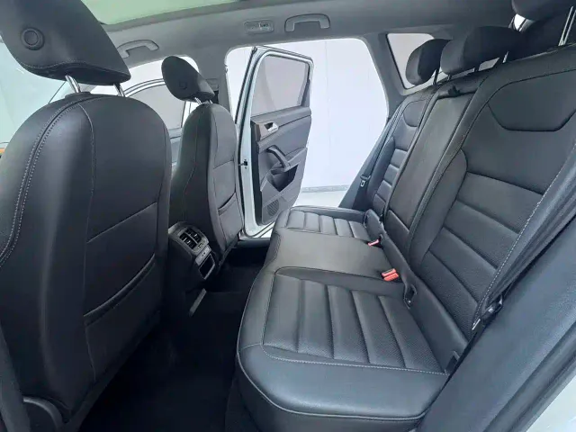 Volkswagen Tharu — Фото автомобиля 10