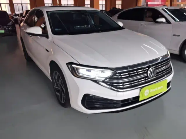 Volkswagen Sagitar — Фото автомобиля 3