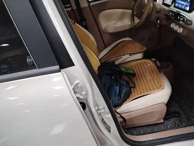 Wuling Hongguang Mini EV — Фото автомобиля 24