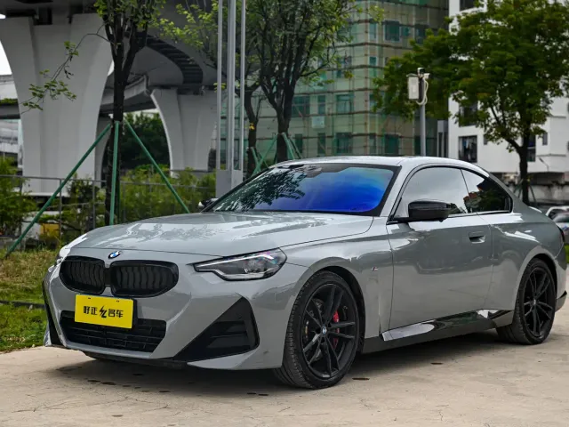 Фотография автомобиля — BMW 2 Series