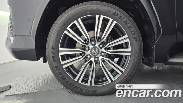 Lexus LX 4th Gen — Фото автомобиля 5
