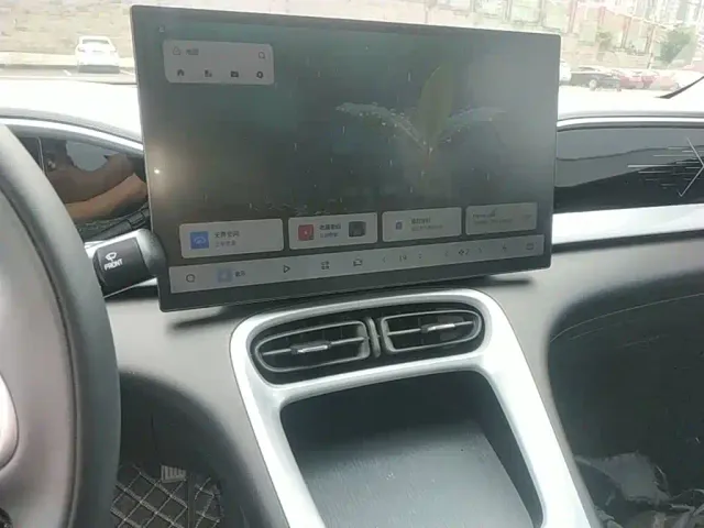 Geely Starry Wish — Фото автомобиля 12