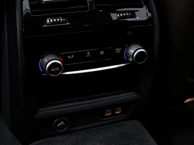 BMW 5 Series — Фото автомобиля 18