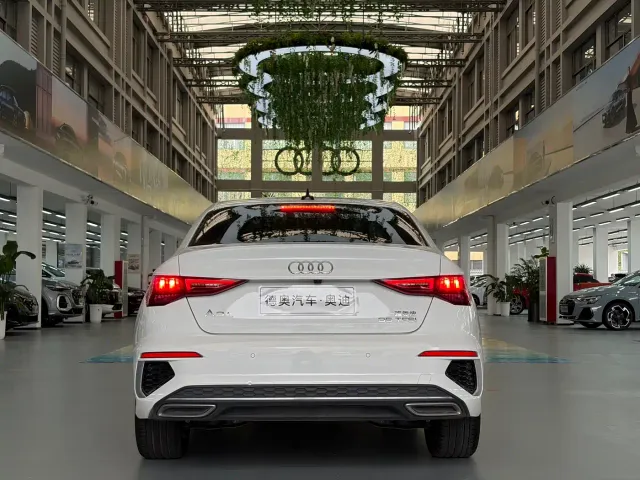 Audi A3 — Фото автомобиля 4