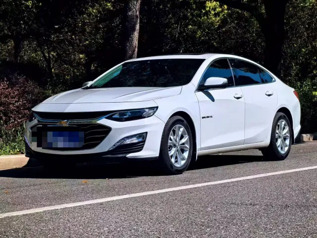 Фотография автомобиля — Chevrolet Malibu XL