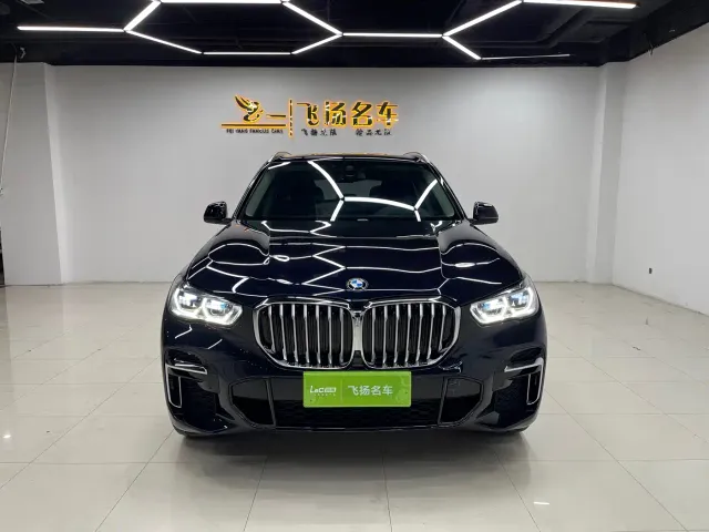 BMW X5 — Фото автомобиля 2