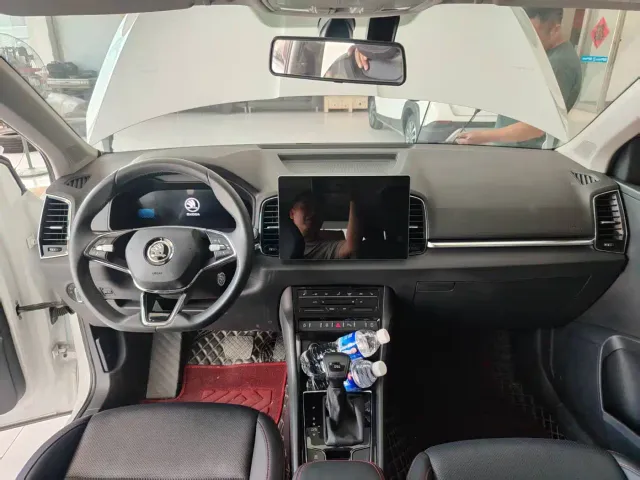 Skoda Karoq — Фото автомобиля 6