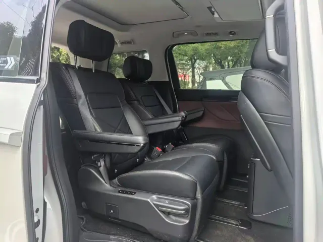 GAC Trumpchi E8 — Фото автомобиля 7
