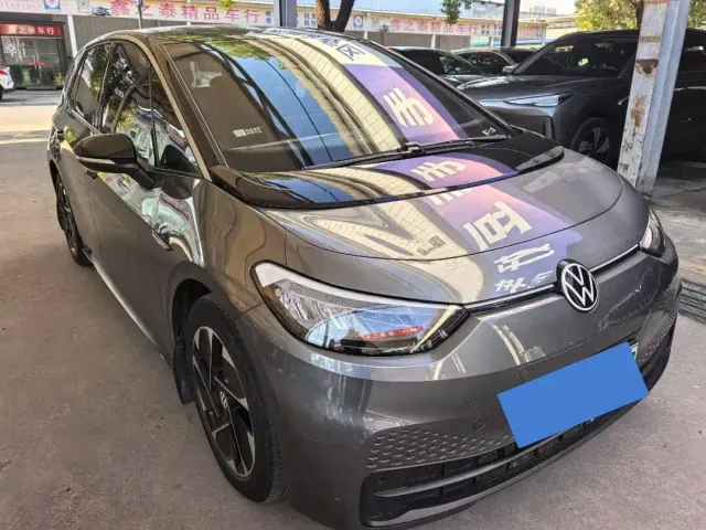 Volkswagen ID.3 — Фото автомобиля 3