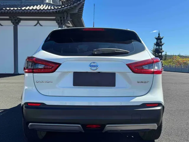 Nissan Qashqai — Фото автомобиля 5